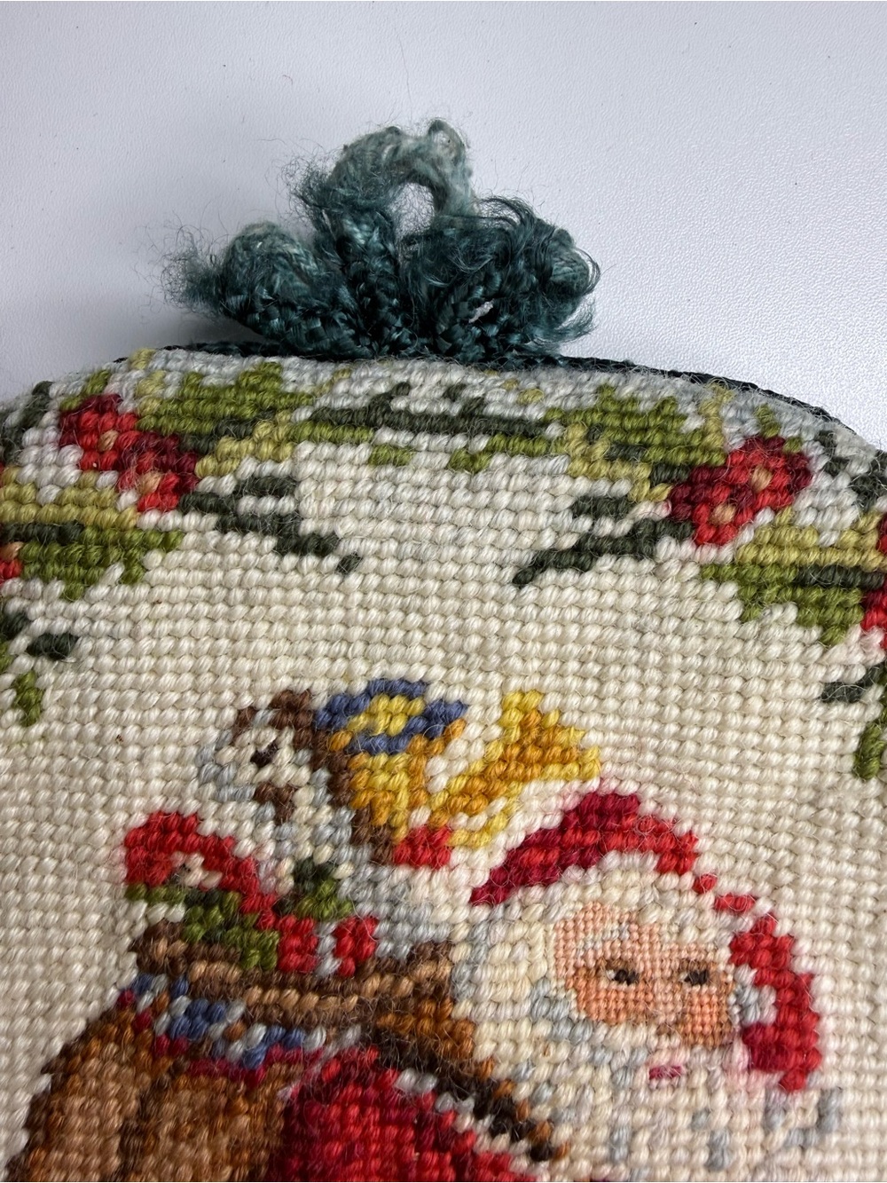 Vintage Needlepoint Christmas Tea Cozy / Toaster Cover - Picture 4 of 8